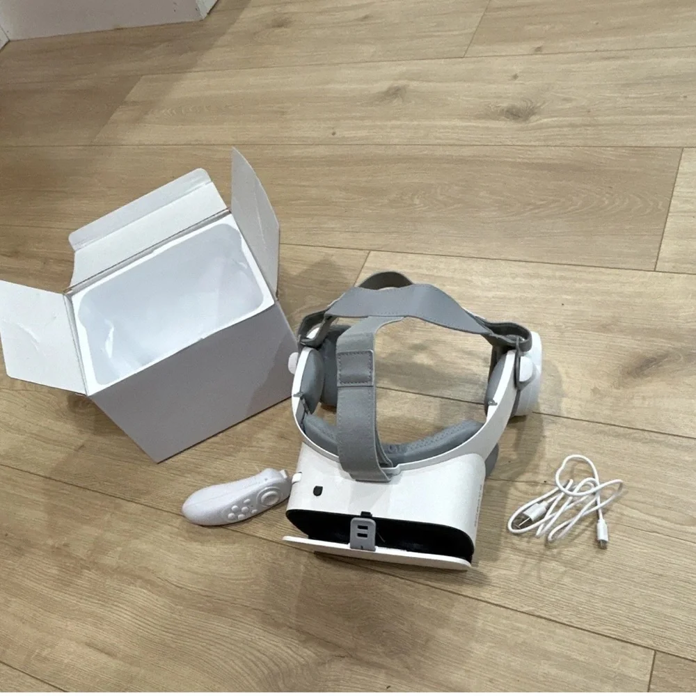 Z6 White Foldable Wireless VR Headset